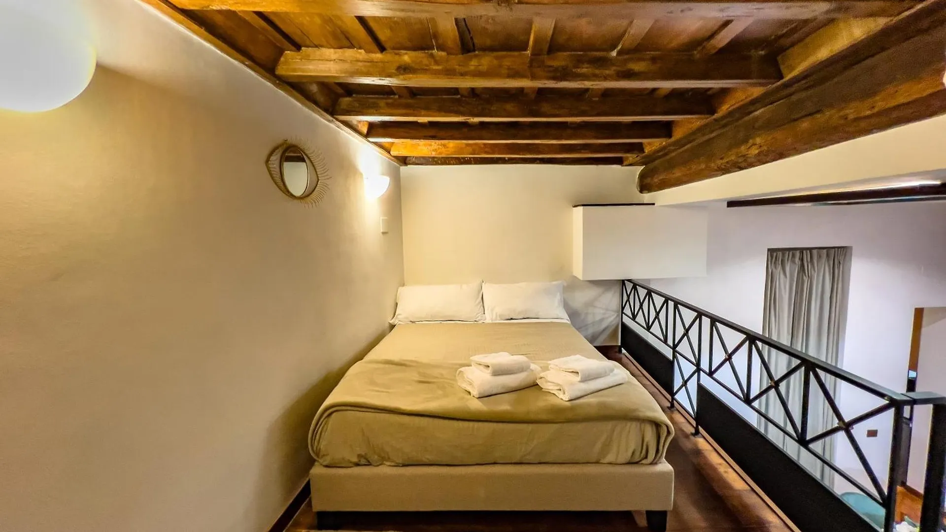 Irex Spanish Steps Private Apartment Rzym Włochy